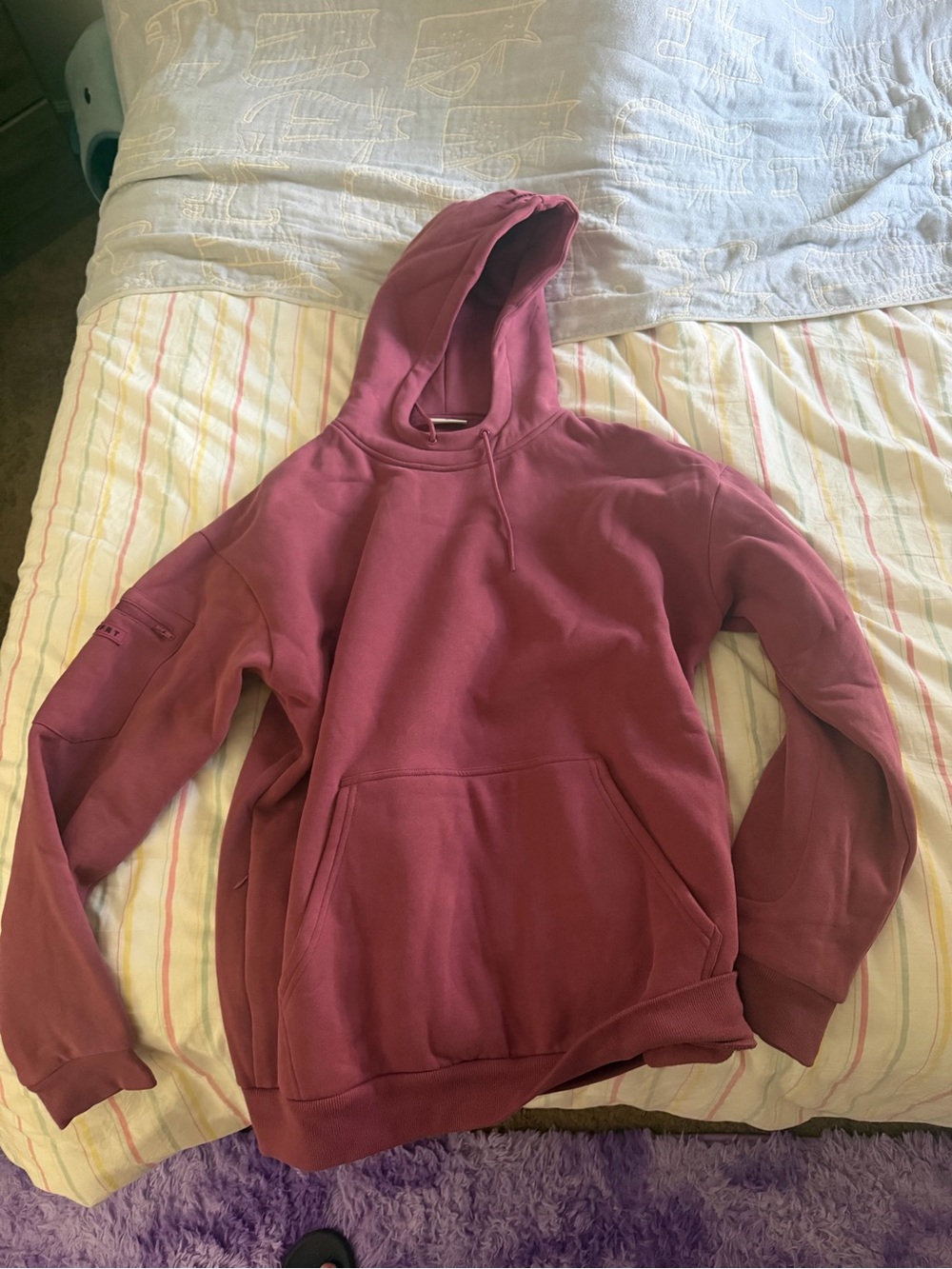 Comfrt Hoodie- Berry- XL